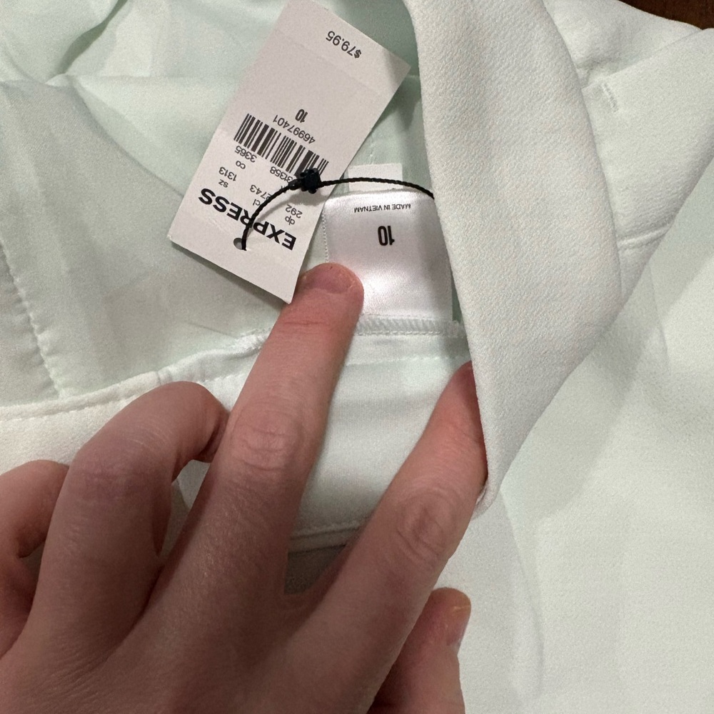 Elegant pale mint 2 pc Women's pant suit combo Jacket/pants from EXPRESS! BNWT!! - Picture 5 of 12